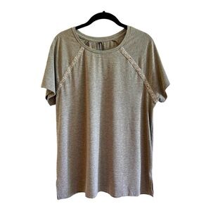 MASSINI, WOMENS GREY, SHORT SLEEVE T-SHIRT. SIZE L